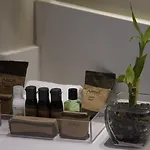 Isaaya Hotel Boutique By Wtc