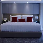 Isaaya Hotel Boutique By Wtc