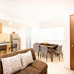 Comfy Apartment With Private Balcony & Natural Light - Xola