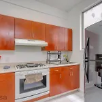 Apartment In Quiet District, 8 Min Walk From Masaryk