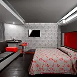 Eurosuites Oceania - Adults Only