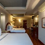 Hotel Beverly