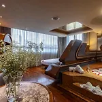 Hotel Beverly