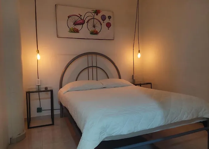 H5 - Habitacion Privada a 200 Mt del Aepto Int. T1 CDMX