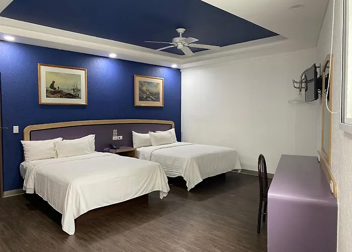 Hotel Menara