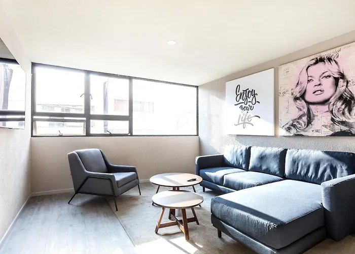 Stylish 2Br In Roma - Parking- Wifi- Sleeps 6