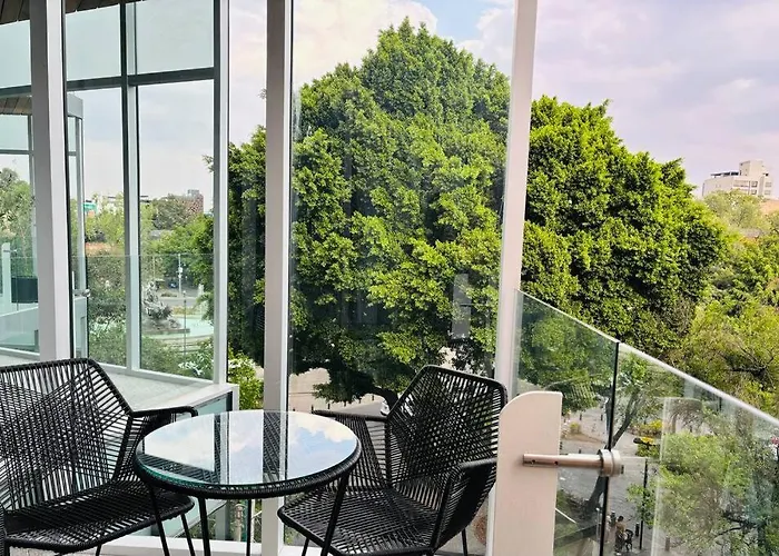 Luxury New Cozy 2 Bed Studio In The Heart Of Roma