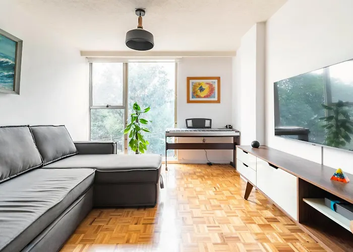 P403 - 3Br - 1Bth