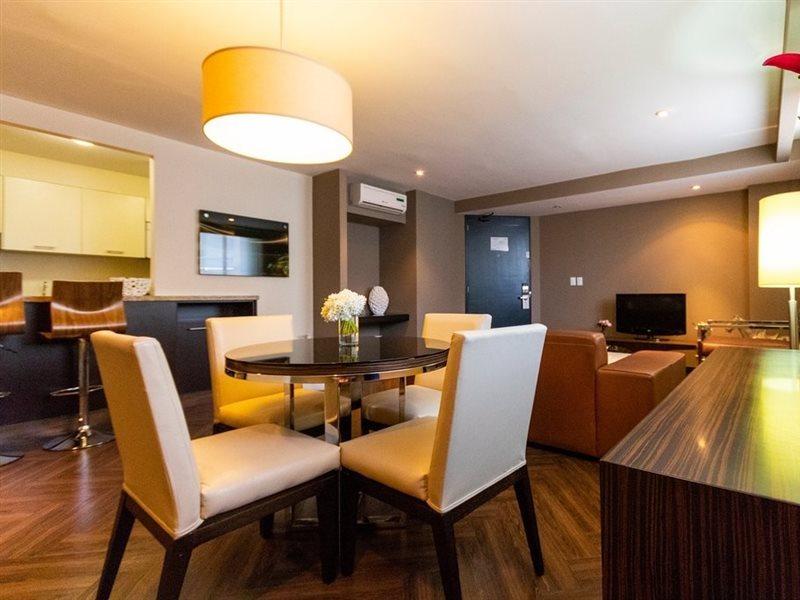 Aparthotel The Place Corporate