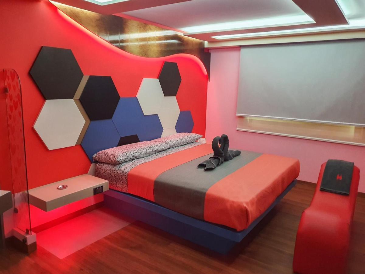 Love hotel Rio