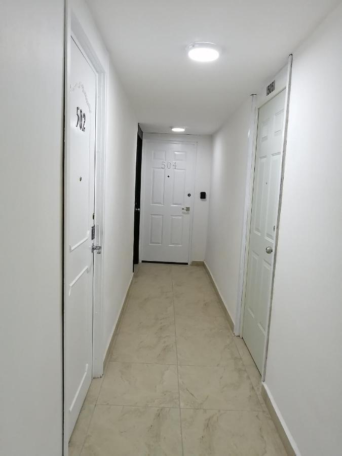 Departamento Alejandro - Completo Y Amplio Departamento En Zona Muy Tranquila De La Cdmx