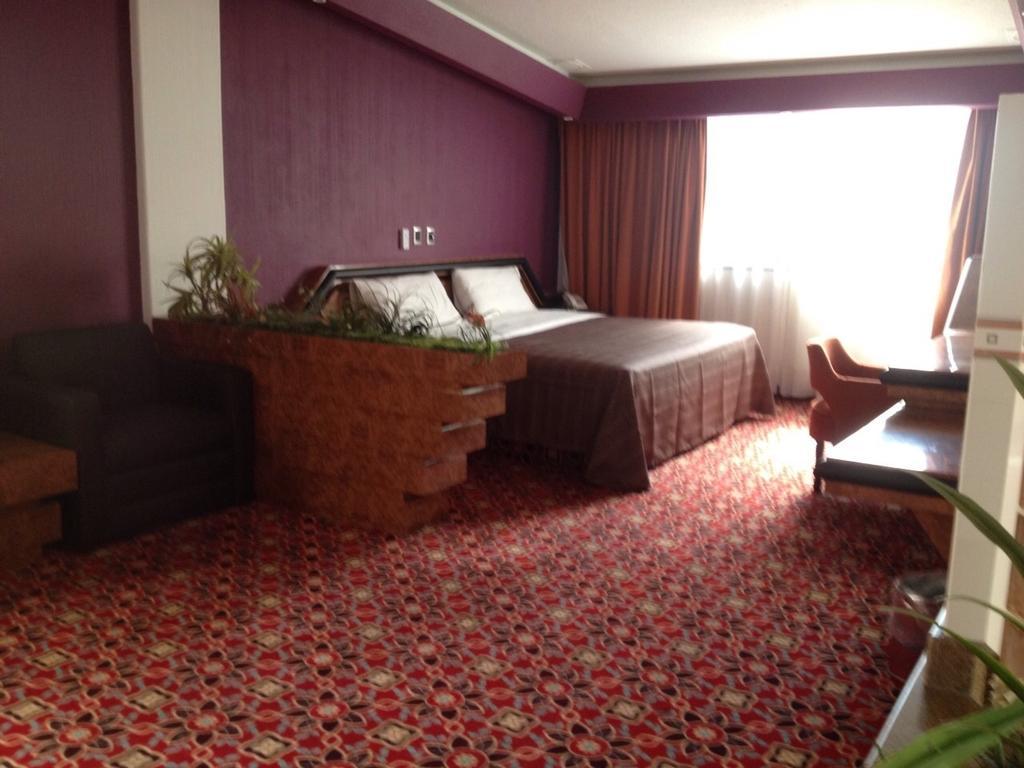 Escala Del Norte Hotel México DF