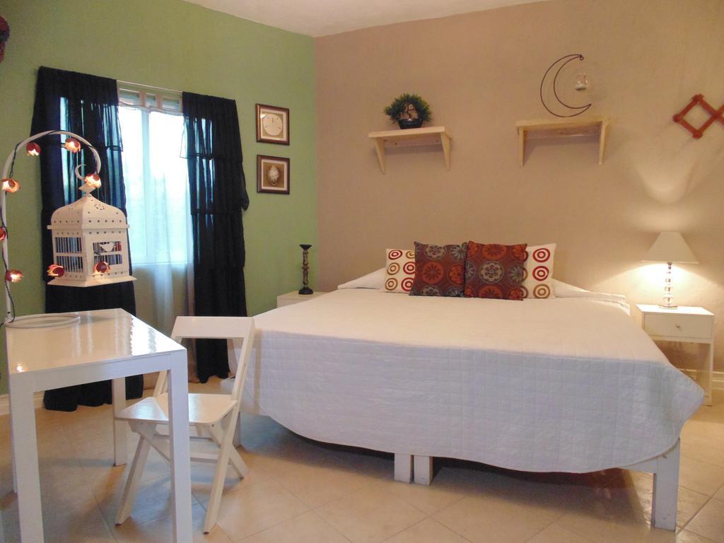 Aparthotel Casa Caracol 3*