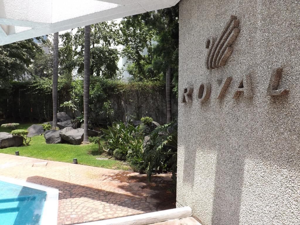 Royal Pedregal