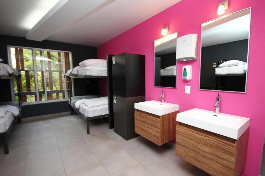 Hostel La Buena Vida Mexico City