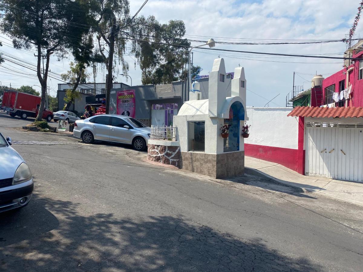 Casa Cuquita * Mexico City