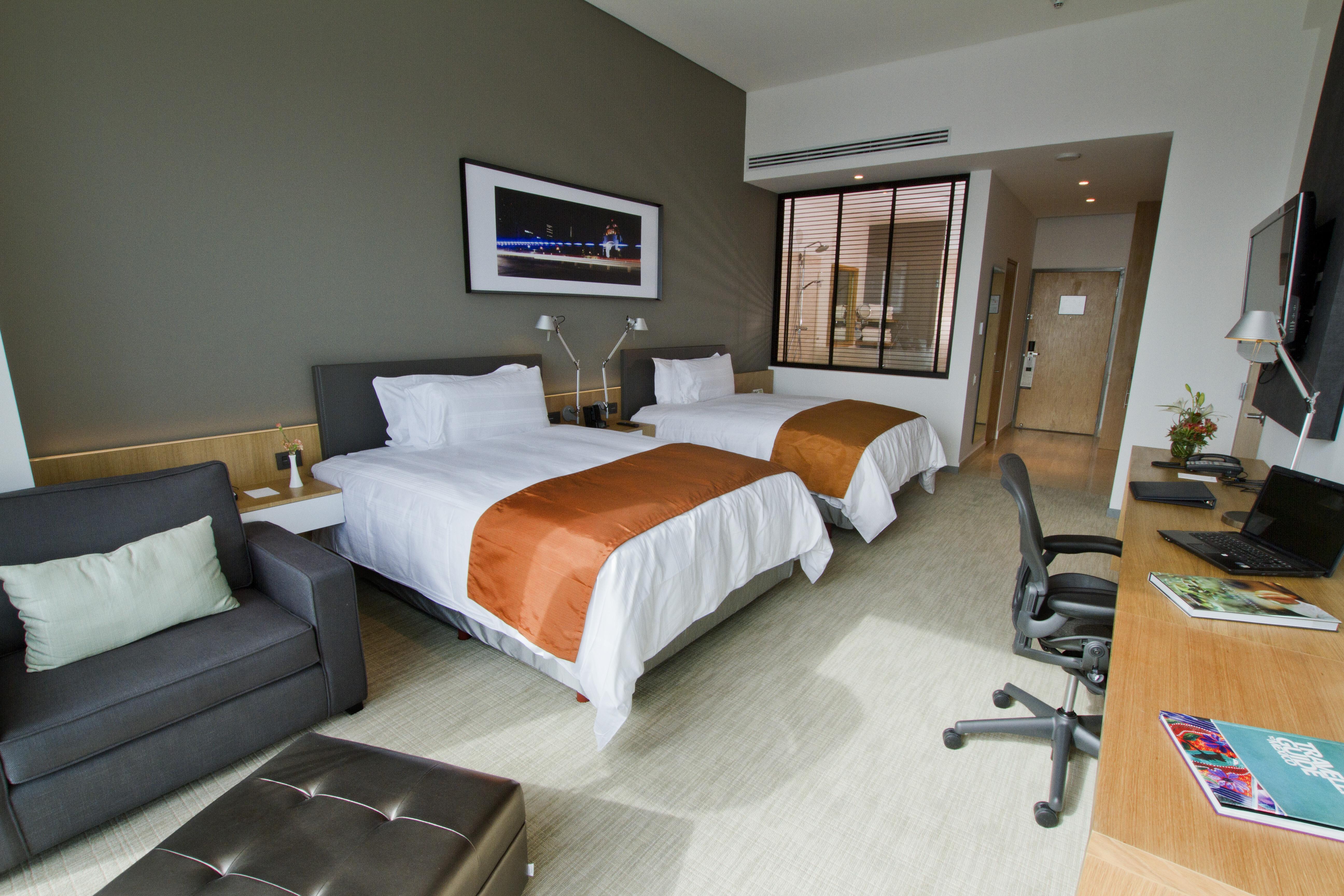 Hotel The Paragon Santa Fe By Accor Mexico City