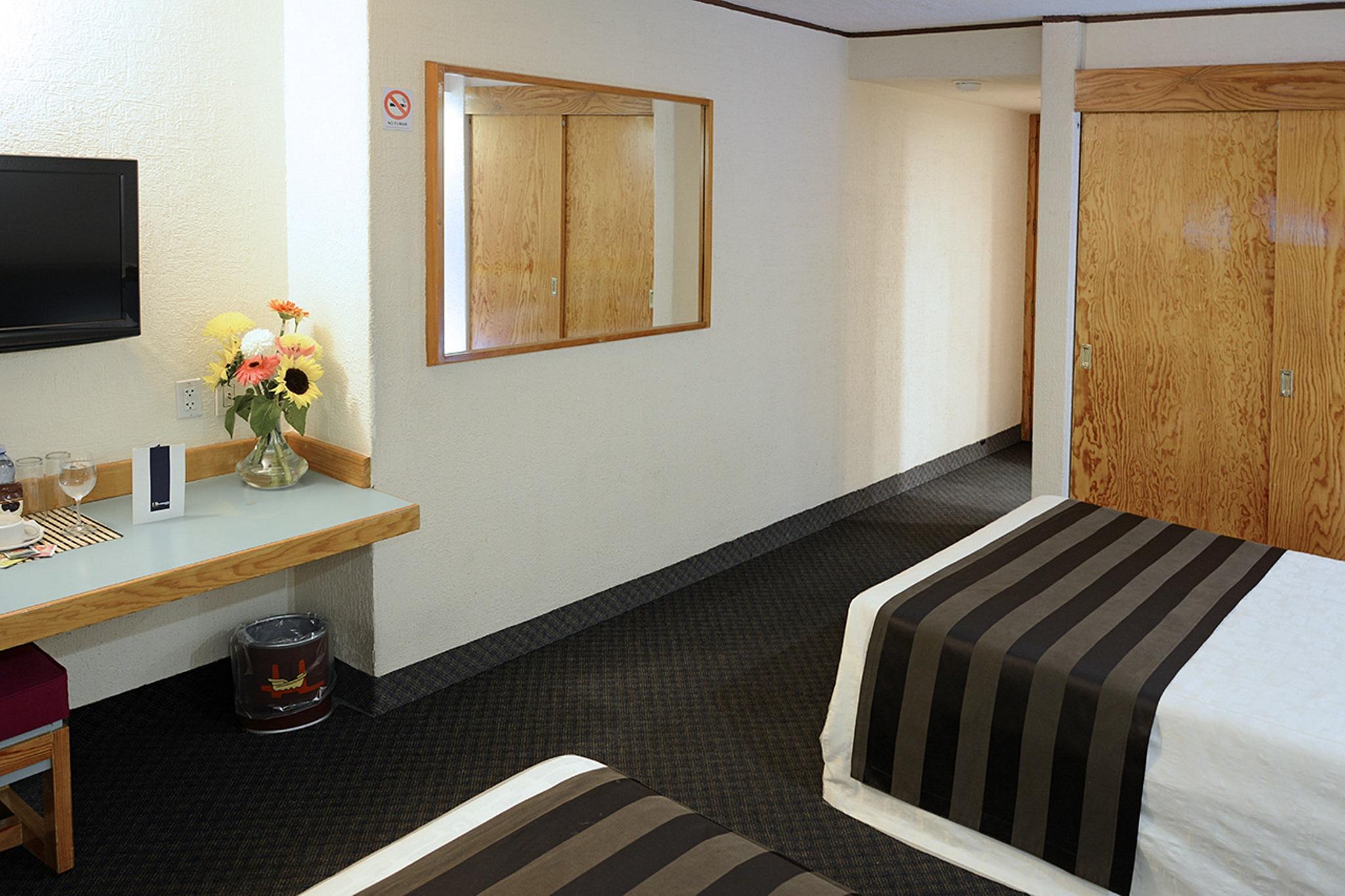Lepanto Reforma 4*