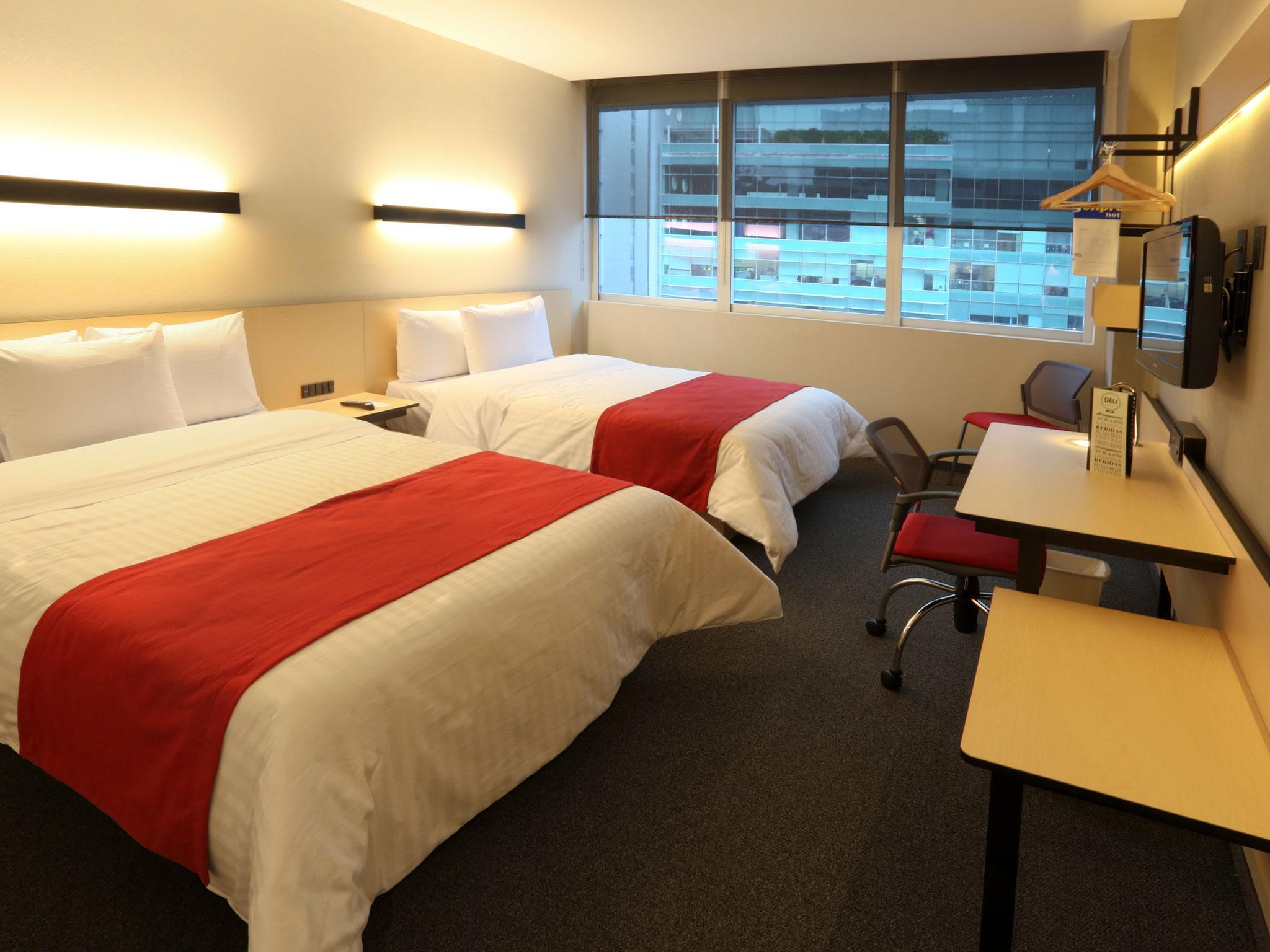 Hotel Express By Marriott Ciudad De Patio Universidad