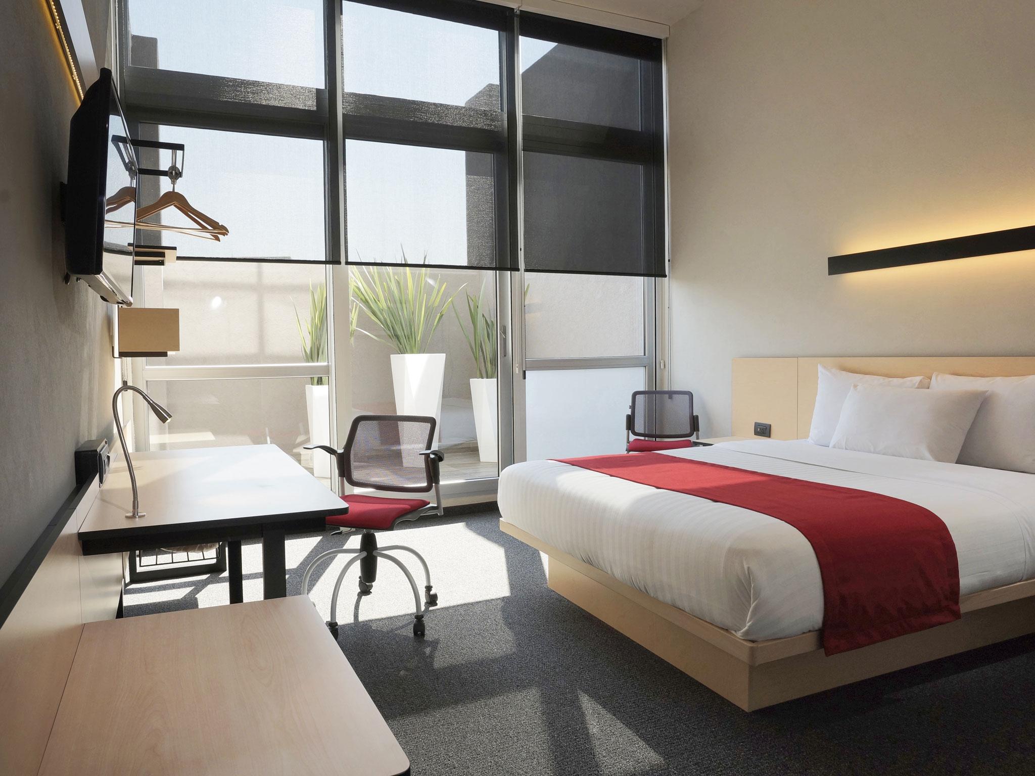 Express By Marriott Ciudad De Patio Universidad