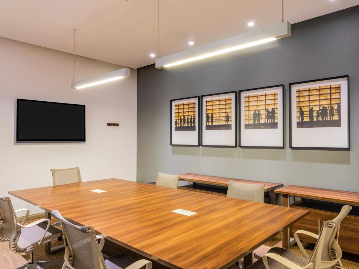 The Paragon Santa Fe By Accor 5* Mexico City