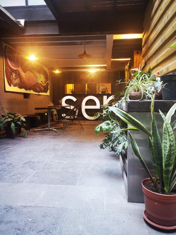 Metro Boutique Hostel