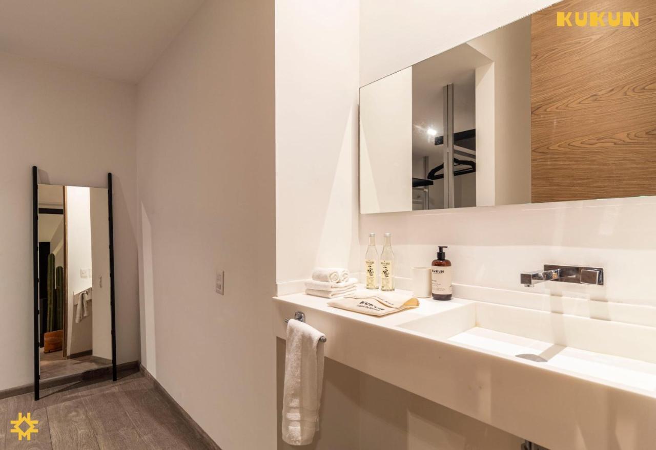 Kukun-reforma, Magenta Apartment *