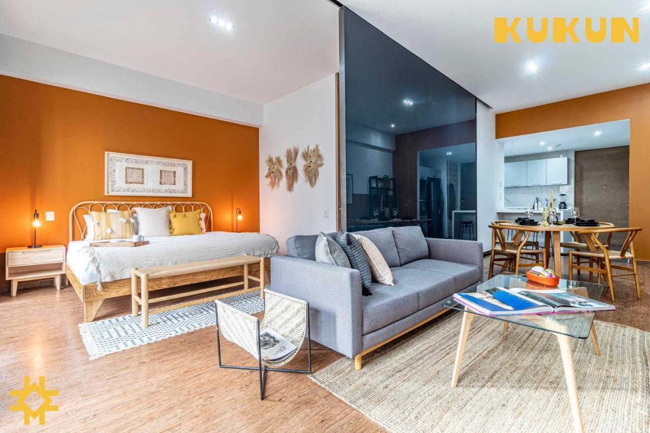 Kukun-reforma, Magenta Apartment *