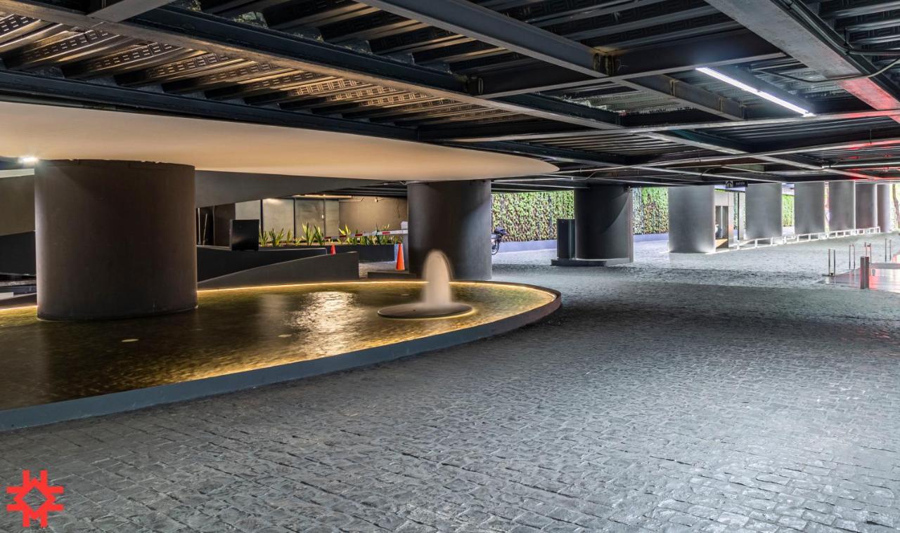 Kukun-reforma, Magenta Mexico City