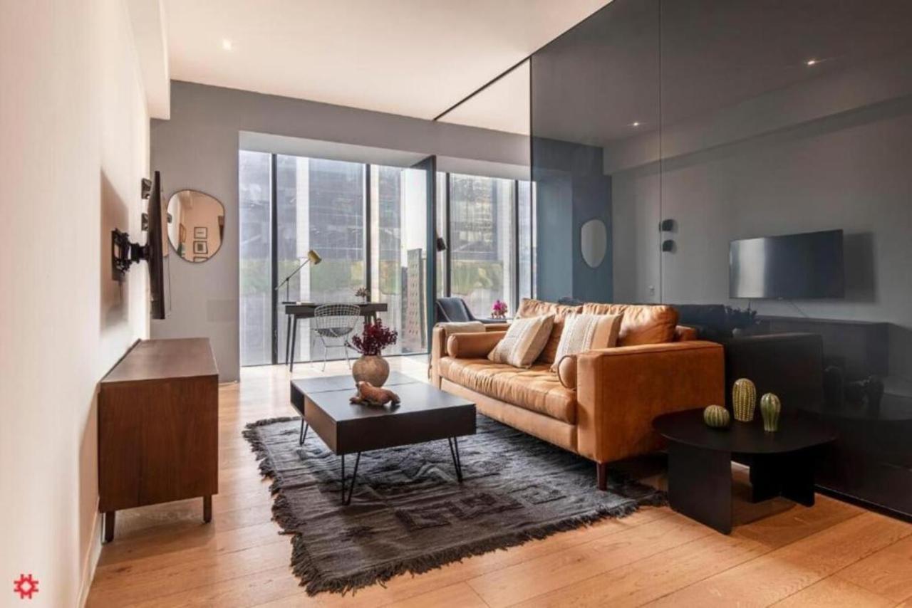 Kukun-reforma, Magenta Apartment Mexico City