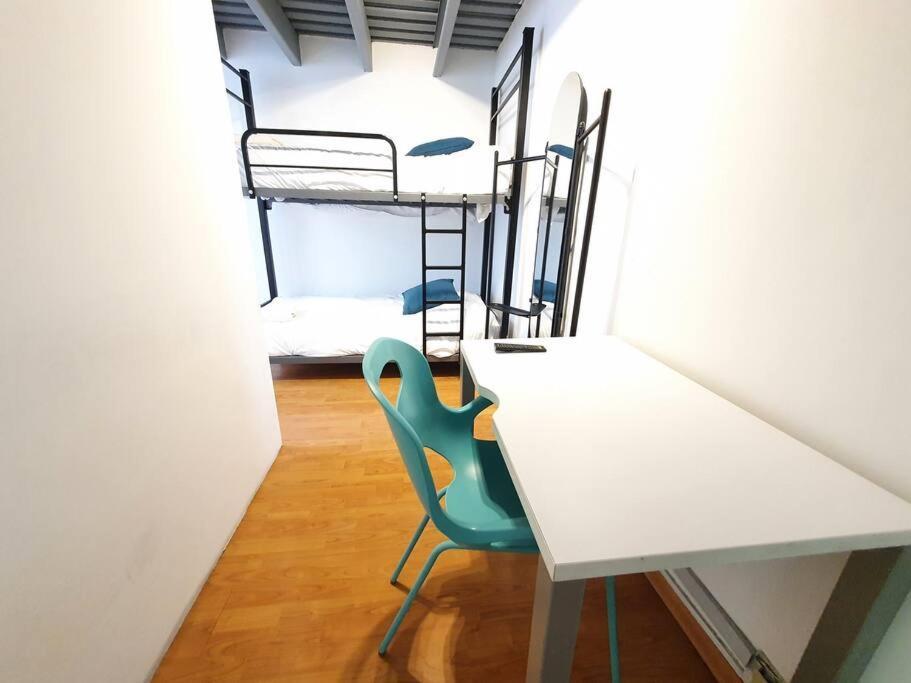 Privada C/ Terraza &escritorio Polanco. Hostel Mexico City