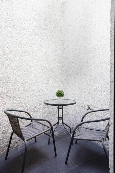 Privada C/ Terraza &escritorio Polanco. Hostel Mexico City