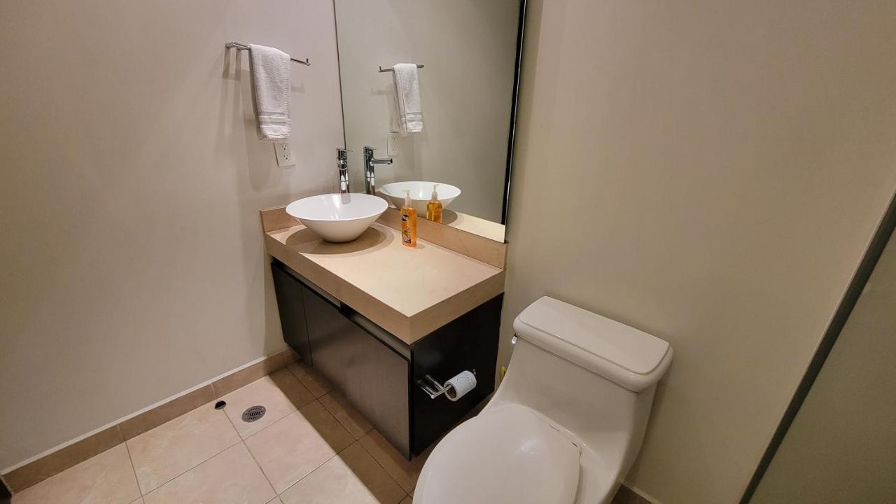 Apartment Chicago Wtc *