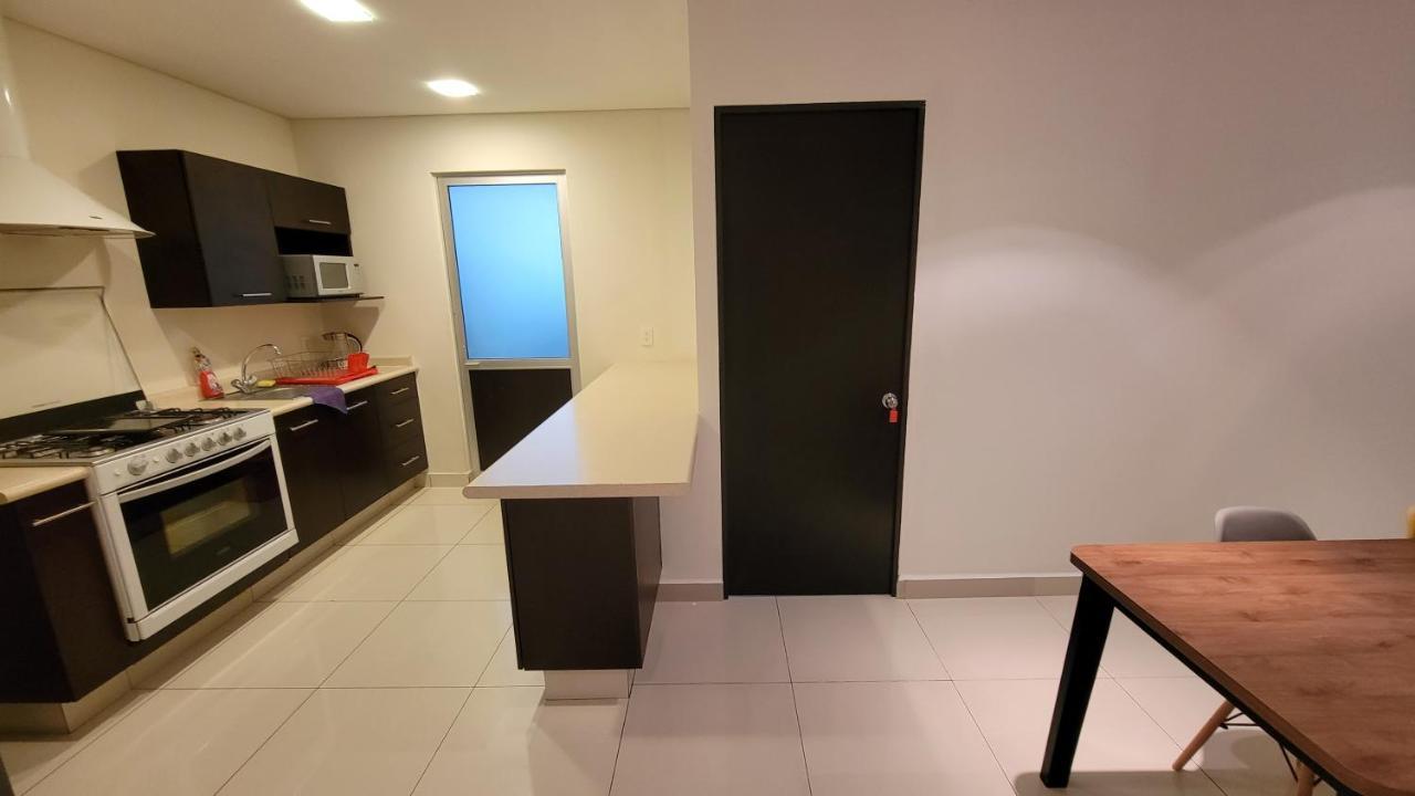 Apartment Chicago Wtc *