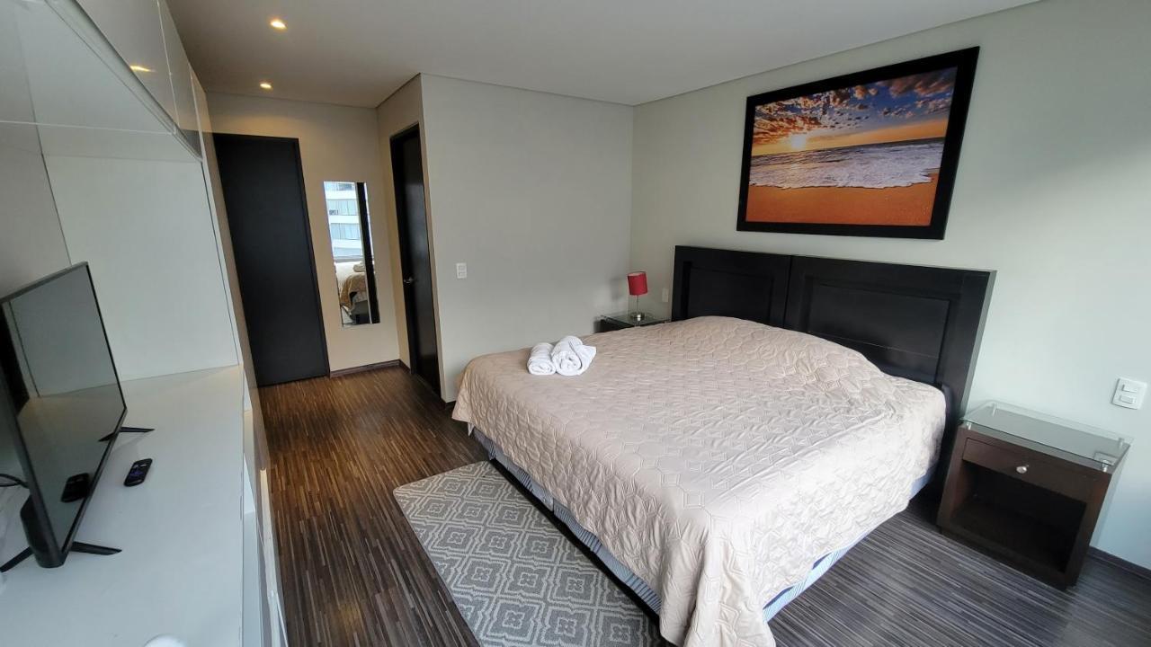 Apartment Chicago Wtc *