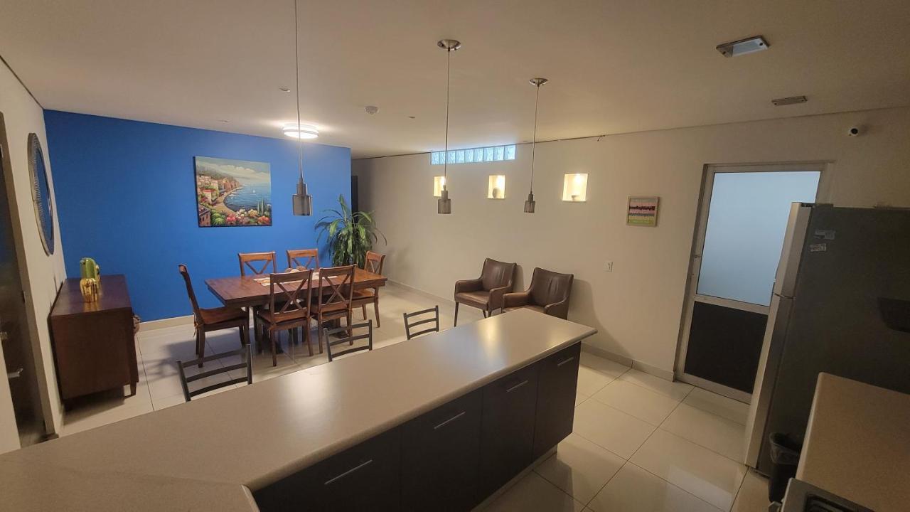 Chicago Wtc Apartment *