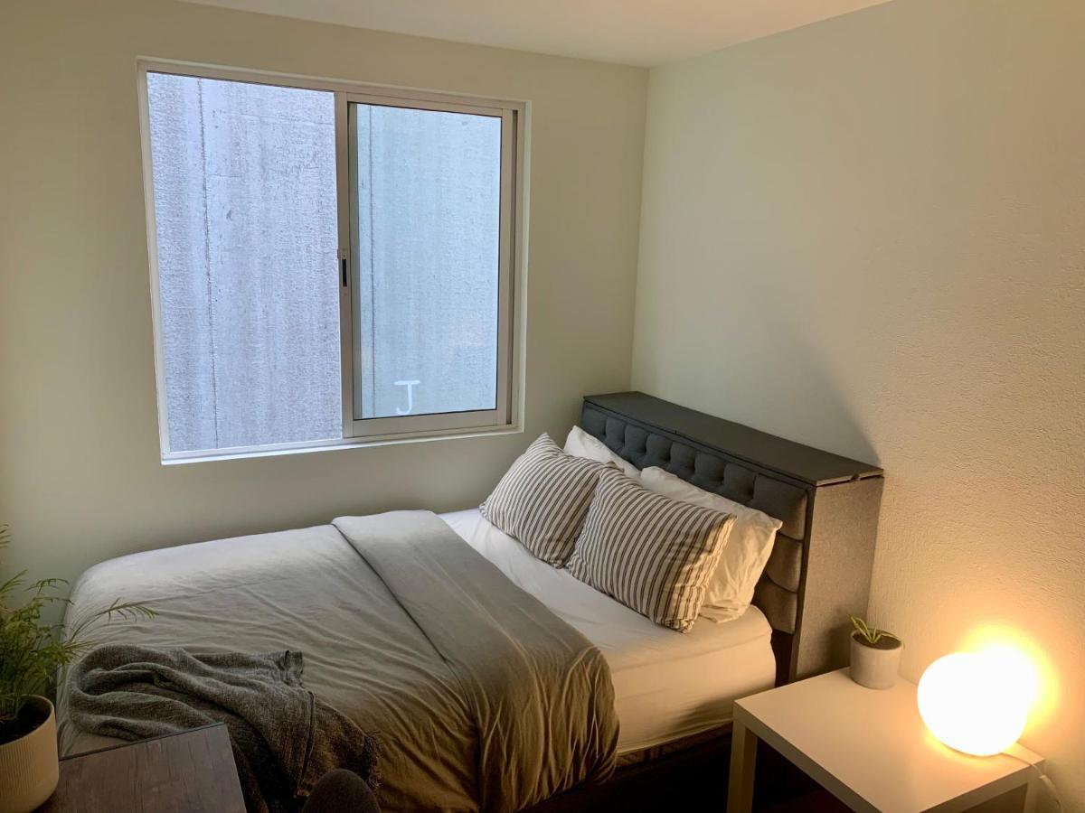 Private At The Zen Den *