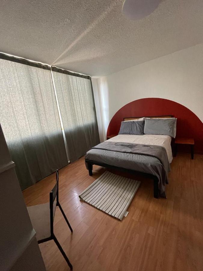 Apartment Comfortable & Private Studio-18 Min Airport, Roma, Zocalo 6 *