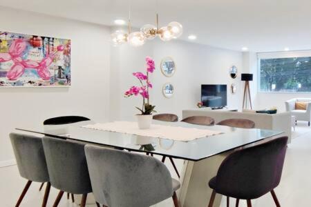 Leonora Maiahome-amplio En Polanco A Pasos De Masaryk 3bd + 3bt * Mexico City