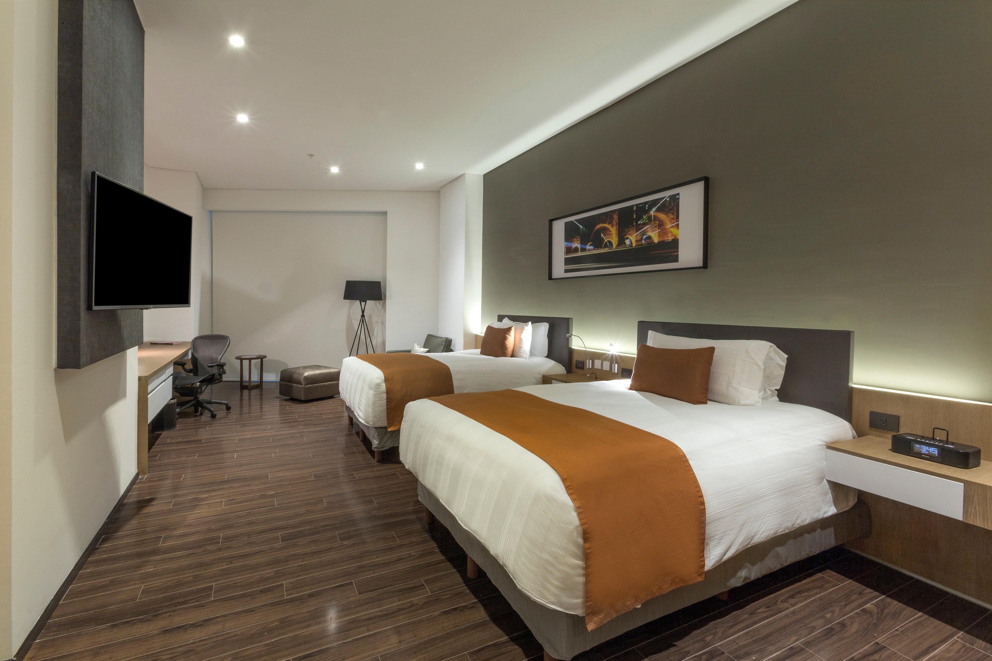Hotel The Paragon Santa Fe By Accor Mexico City