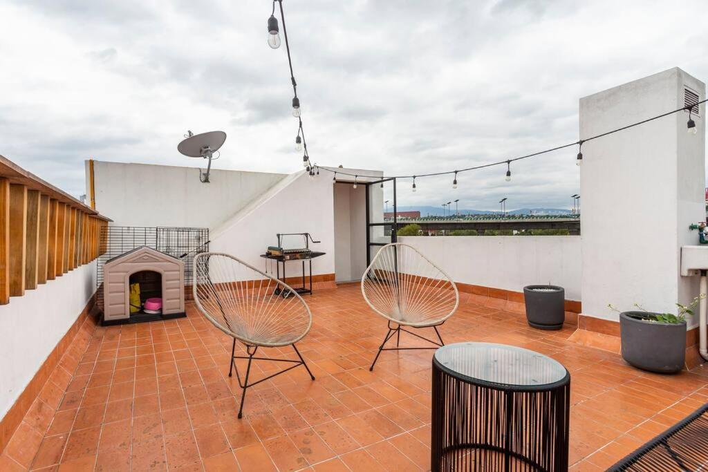 Penthouse With Private Rooftop In Apartment