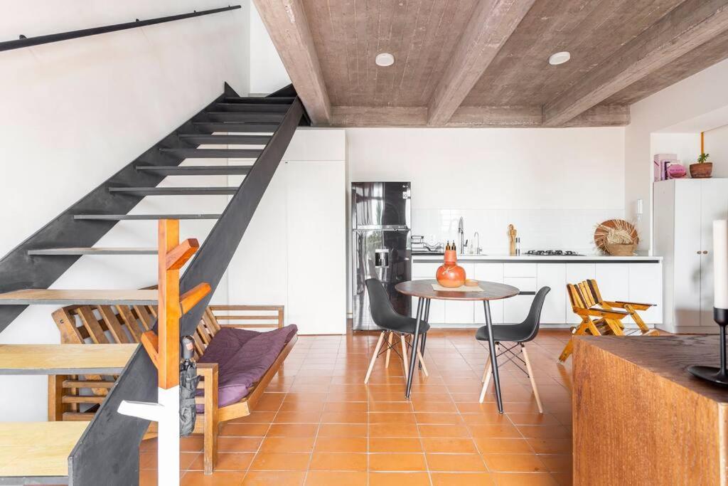 Apartment Penthouse With Private Rooftop In