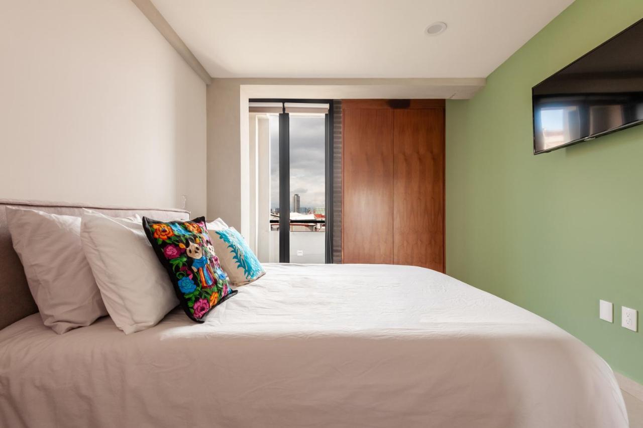 Aparthotel Alcazar *