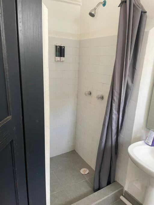 A1 Cuartito Condesa Amsterdam Homestay