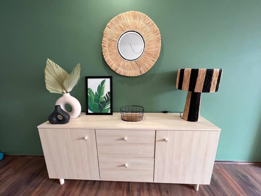 Boho Chic & Cozy With Fast Wifi 100 Mbps Apartment Mexico City