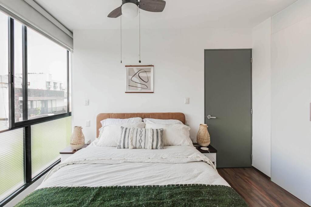 Boho Chic & Cozy With Fast Wifi 100 Mbps Apartment