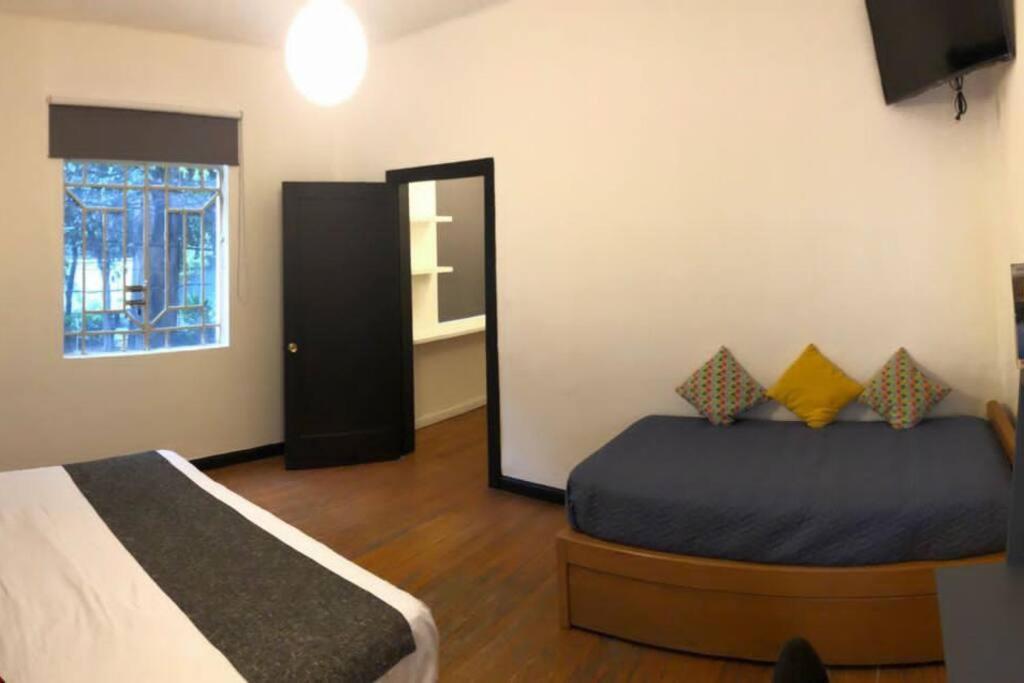 C2 Cuarto Condesa Amsterdam Habitación en casa particular