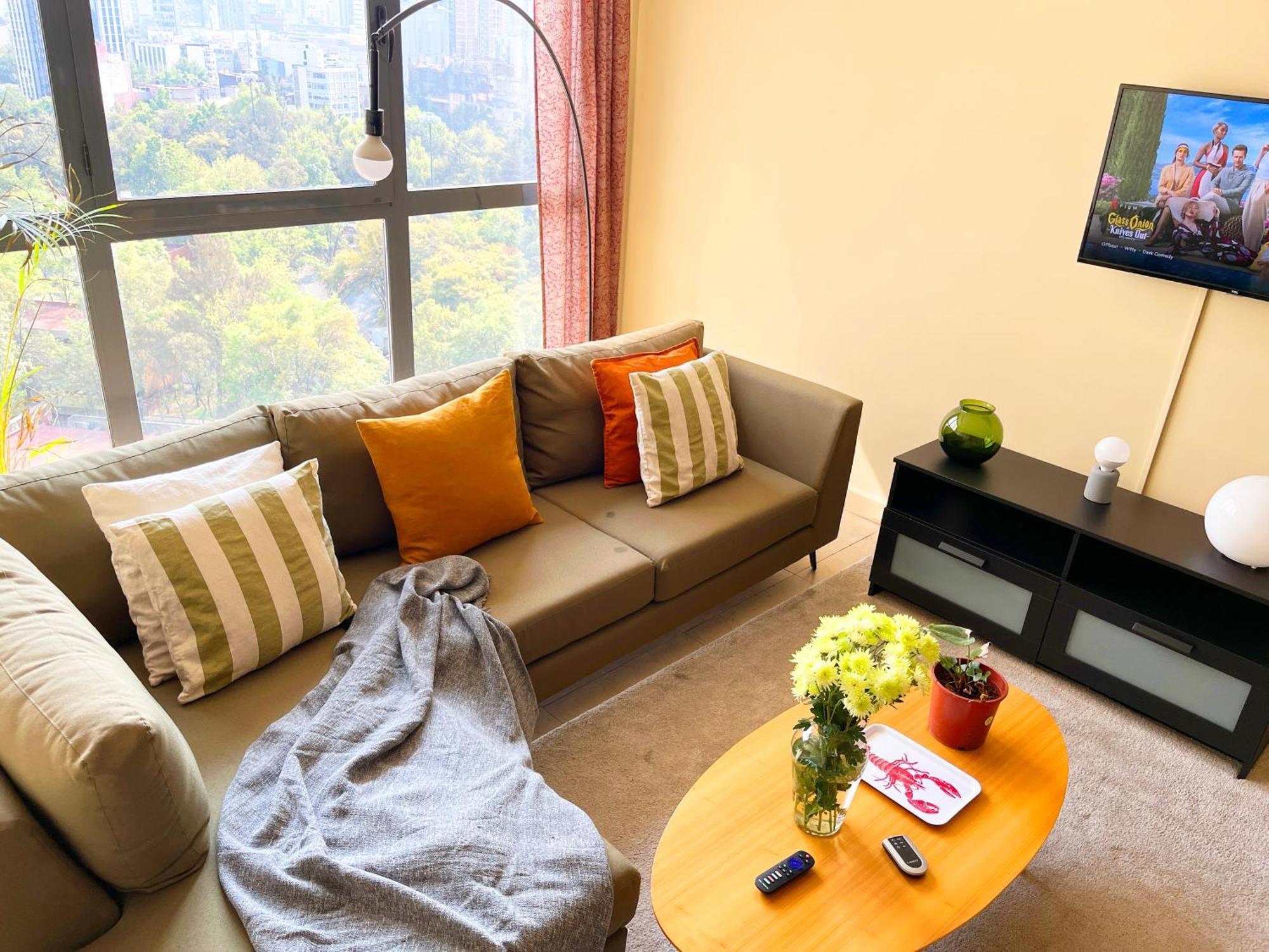 Begrand Alto Polanco Pool Gym Jacuzzi & Apartment