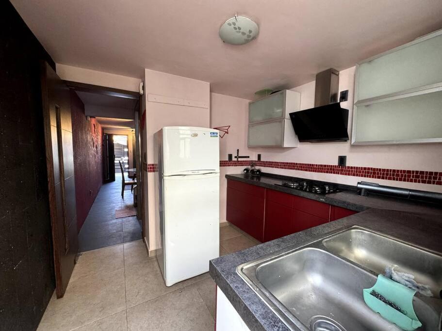 Contemporary Style House. Holiday home