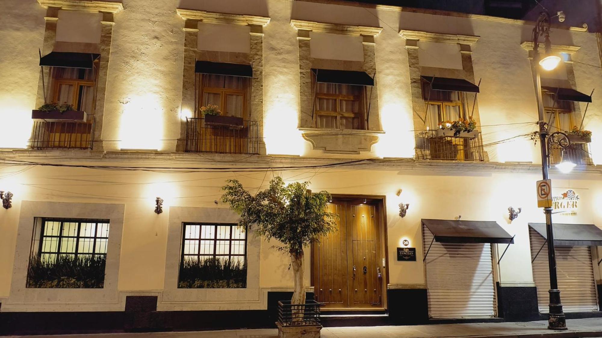 Casa Donceles, 10 Spacious Apartments, Prime Location In Historic Center *